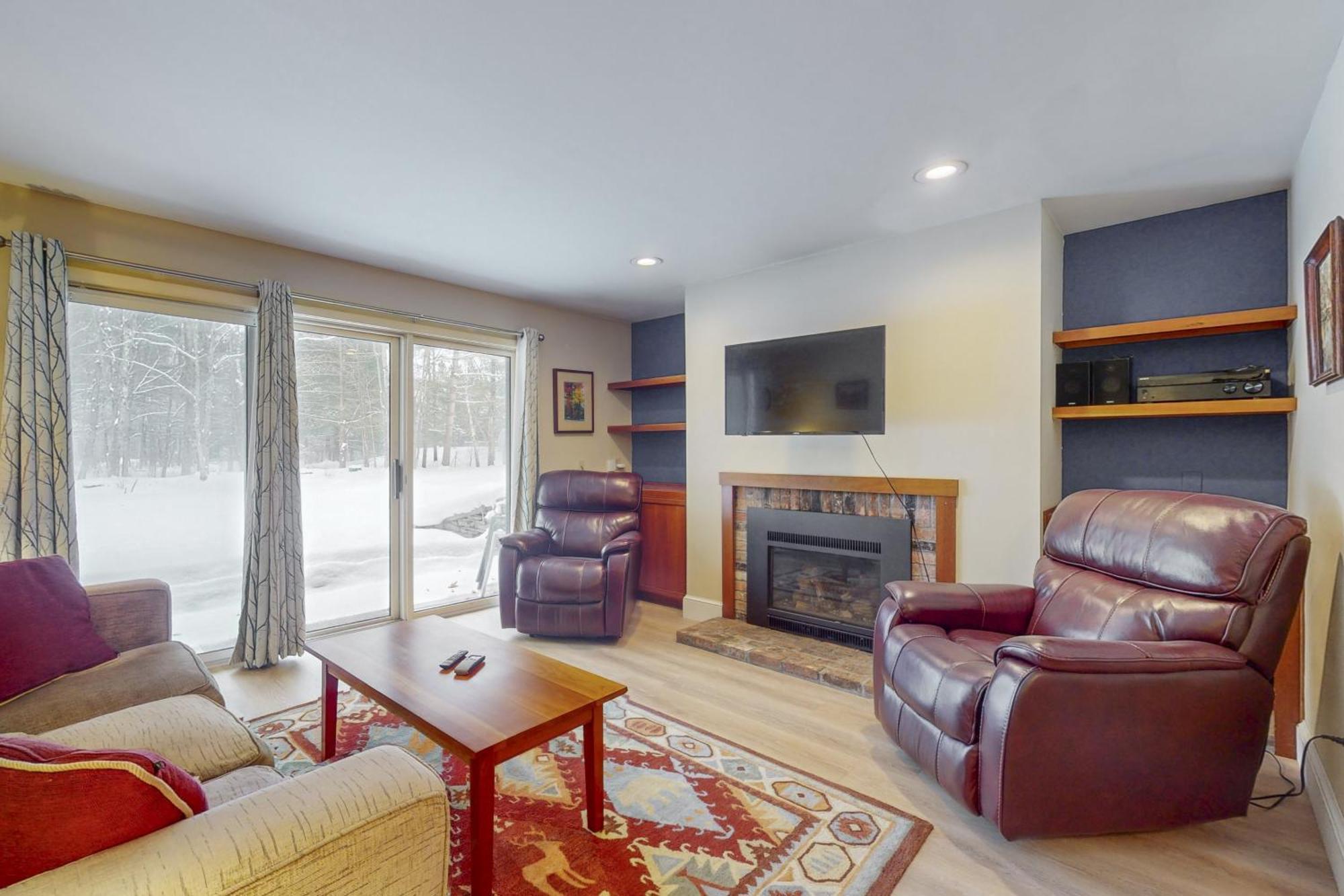 Mountain Breeze Getaway Condos 沃伦 客房 照片